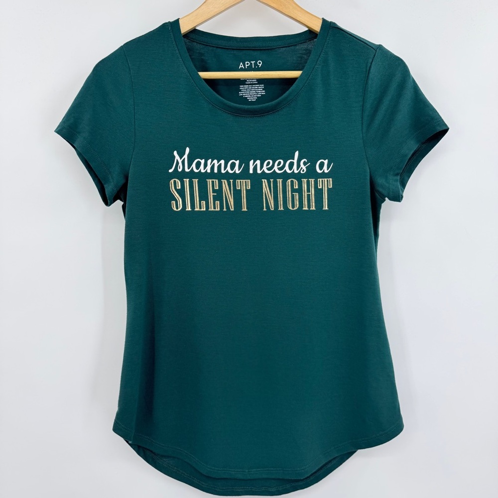 APT.9 Mama Needs A Silent Night Green Gold White Graphic Tee Christmas‎ Holiday